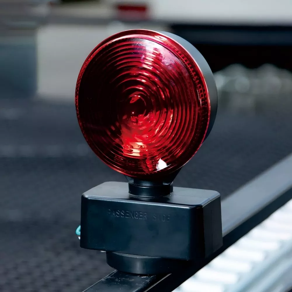 Lampu treler LED tunggal magnet 12V